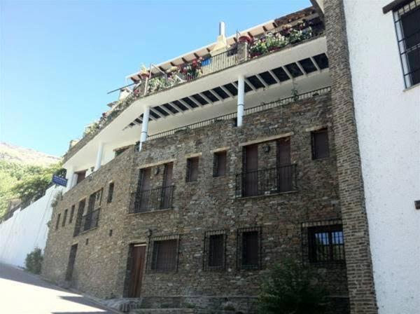 Apartamentos Siete Lagunas Trevélez المظهر الخارجي الصورة
